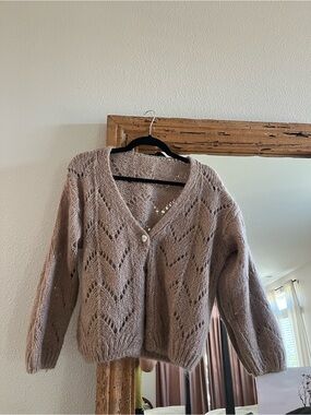 Cozy Taupe Knit V-Neck Cardigan Sweater Made in Italy Kid Mohair